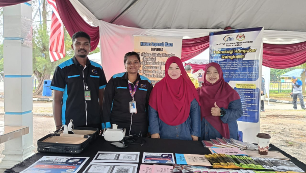 Pameran Sempena Program Satu Pemimpin Satu Kampung (Santuni MADANI) Bernama @ Kampung Batu Laut