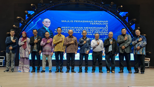 Seminar Teknologi AI-Powered Digital Transformation : Navigating The Future Of Technology dan Majlis Pertukaran Memorandum Kerjasama Antara ILP Kuala Langat Dengan Rakan Industri