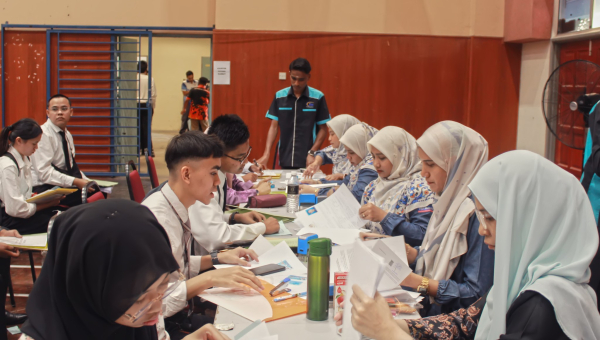 Hari Pendaftaran Pelajar Baharu Sesi 2/2025