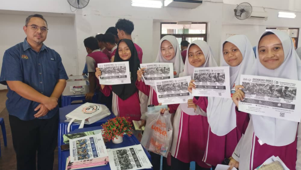 Pameran Jom Cakna Sempena Minggu Kaunseling & Kerjaya SMK Puncak Alam