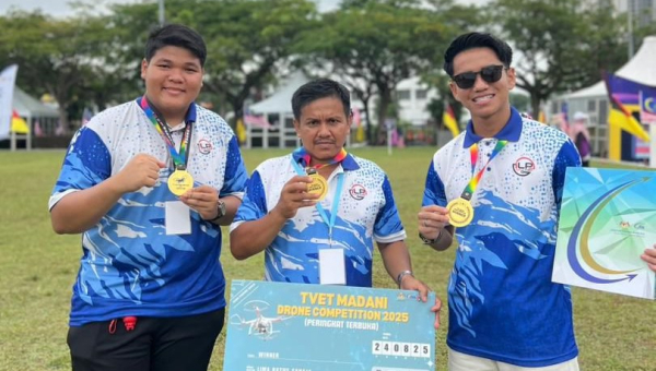 Kampus Kuala Langat JUARA Pertandingan Drone TVET Madani 2025
