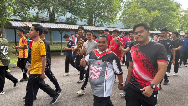 Program Jom Brisk Walk dan Hari Tanpa Karbon